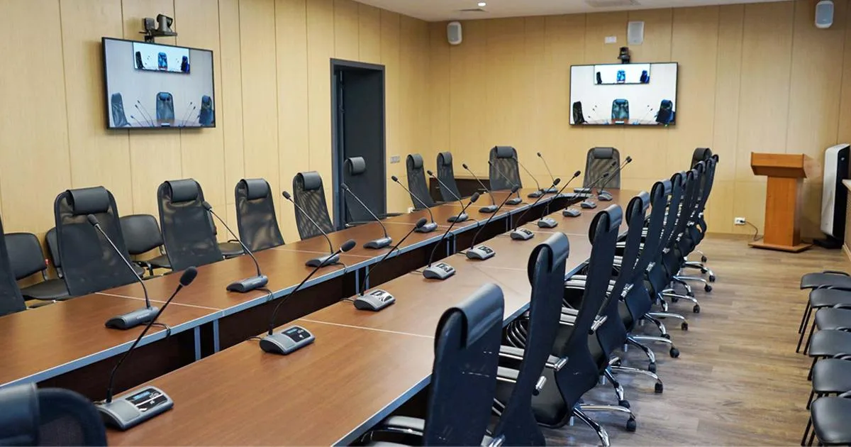 20 person complete conference system package for large conference hall